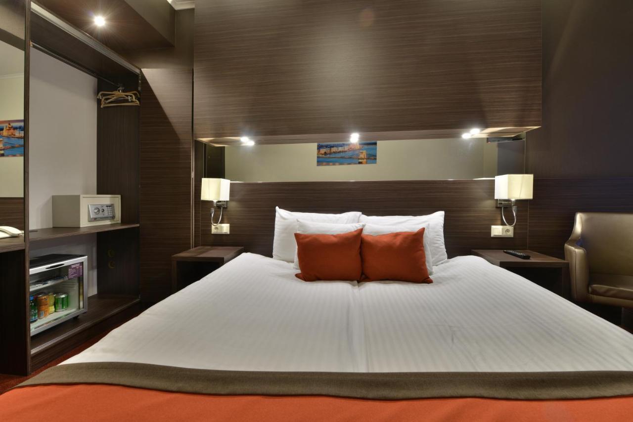 Double or Twin Room,1084163878:JPEG